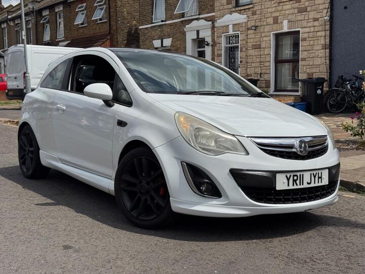 Vauxhall Corsa 1.2i 16v Limited Edition 3dr (a/c) Vauxhall Corsa 1.2i 16v Limited Edition 3dr (a/c)