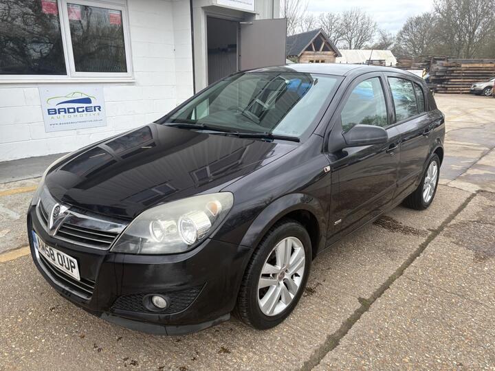Vauxhall Astra 1.6i 16v SXi 5dr