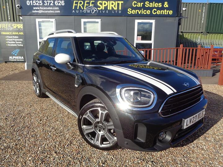 MINI Countryman 1.5 Cooper Exclusive Steptronic Euro 6 (s/s) 5dr