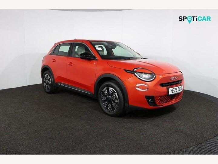 Fiat 600 1.2 MHEV E-DCT Euro 6 (s/s) 5dr