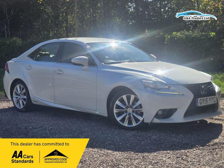 Lexus IS 2.5 300h Executive Edition E-CVT Euro 5 (s/s) 4dr