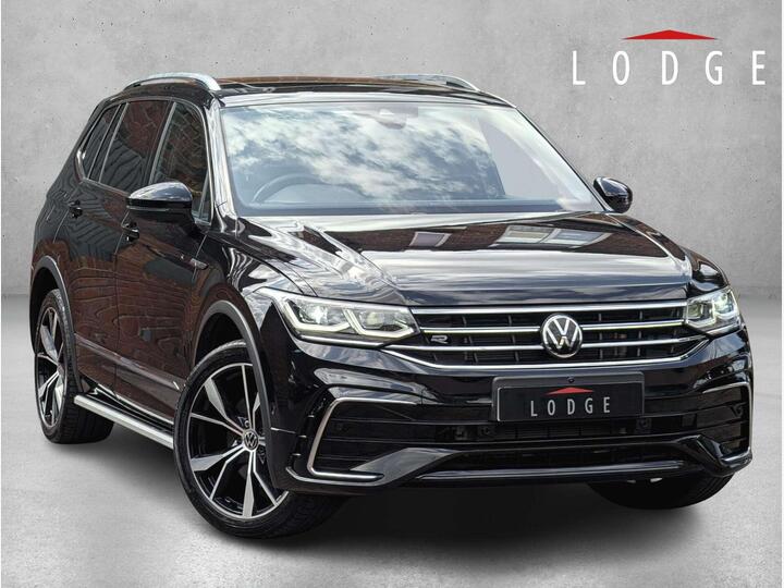Volkswagen TIGUAN 2.0 TDI R-Line DSG 4Motion Euro 6 (s/s) 5dr
