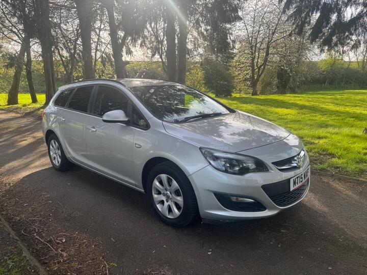 Vauxhall Astra 1.6 CDTi EcoFLEX Design Sports Tourer Euro 6 (s/s) 5dr