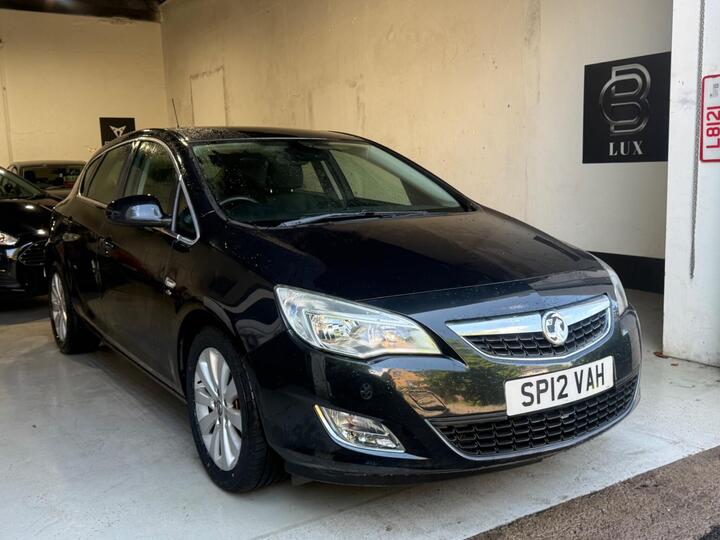 Vauxhall Astra 1.7 CDTi EcoFLEX Elite Euro 5 5dr