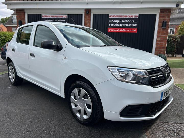 Dacia Sandero 0.9 TCe Essential Euro 6 (s/s) 5dr