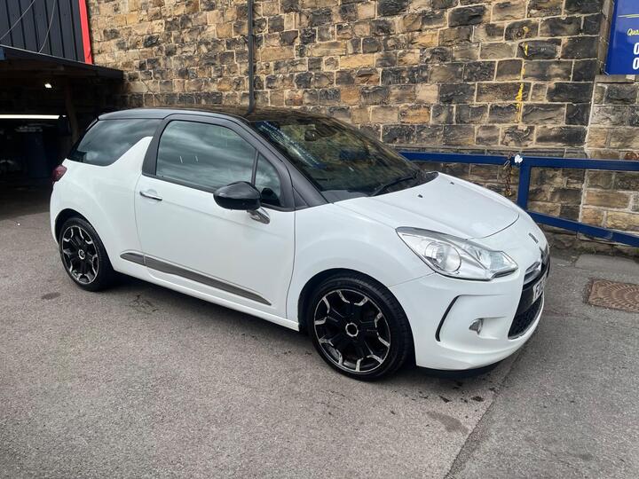 Citroen DS3 1.6 E-HDi Airdream DStyle Plus Euro 5 (s/s) 3dr