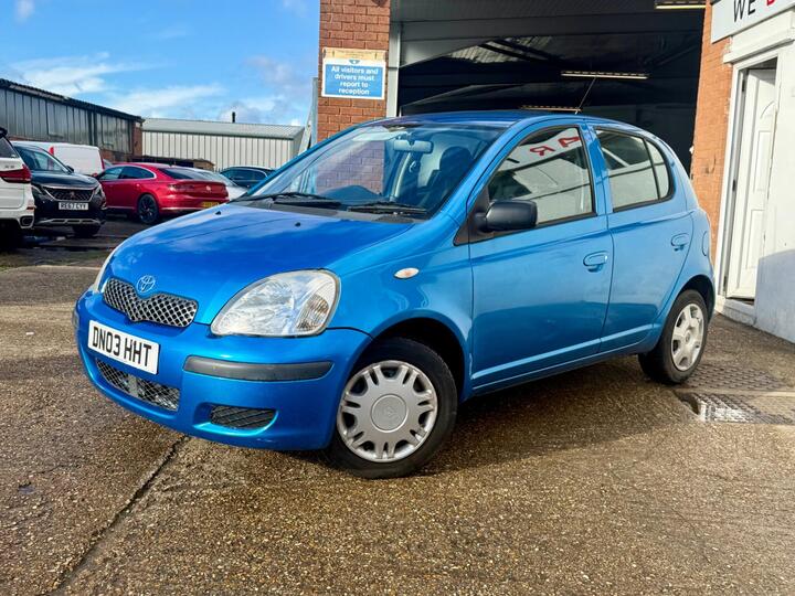Toyota Yaris 1.0 VVT-i T3 5dr