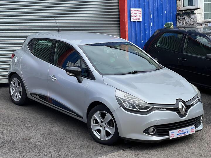 Renault Clio 1.2 16V Dynamique MediaNav Euro 5 5dr