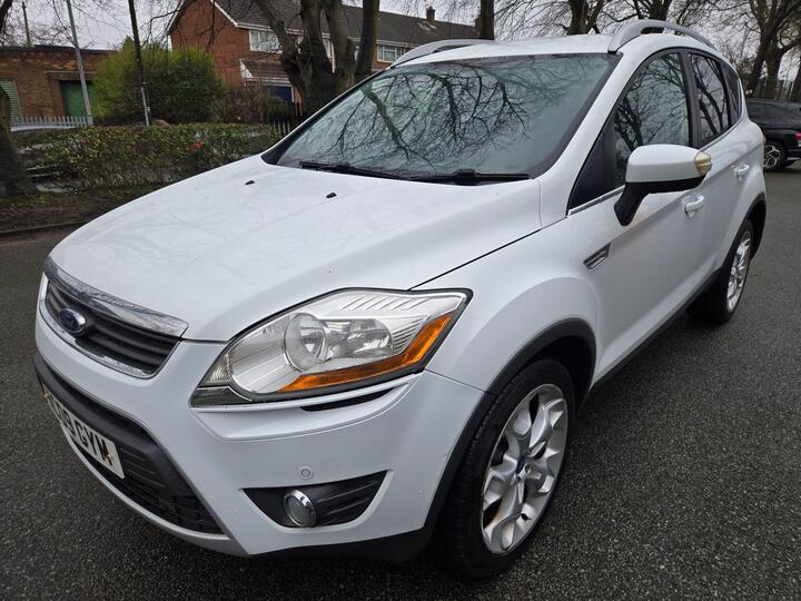 Ford Kuga 2.0 TDCi Zetec 2WD Euro 5 5dr