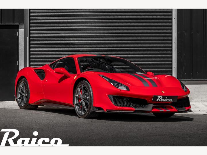 Ferrari 488 Pista 3.9T V8 F1 DCT Euro 6 (s/s) 2dr Ferrari 488 Pista 3.9T V8 F1 DCT Euro 6 (s/s) 2dr