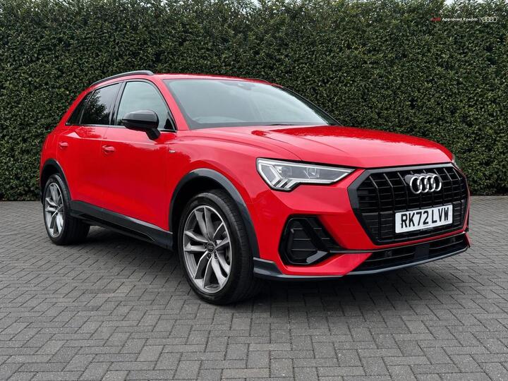 Audi Q3 1.5 TFSI CoD 35 Black Edition S Tronic Euro 6 (s/s) 5dr