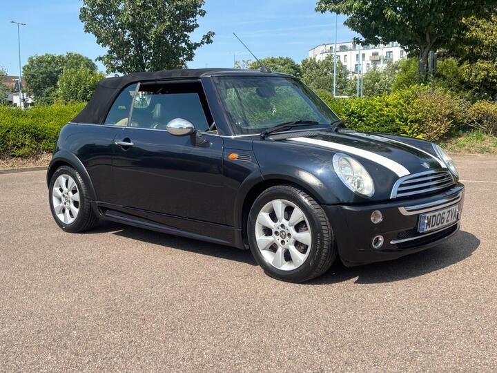 MINI Convertible 1.6 Cooper Euro 3 2dr MINI Convertible 1.6 Cooper Euro 3 2dr