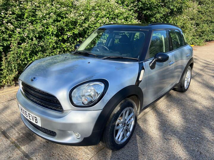MINI Countryman 1.6 Cooper Euro 6 (s/s) 5dr