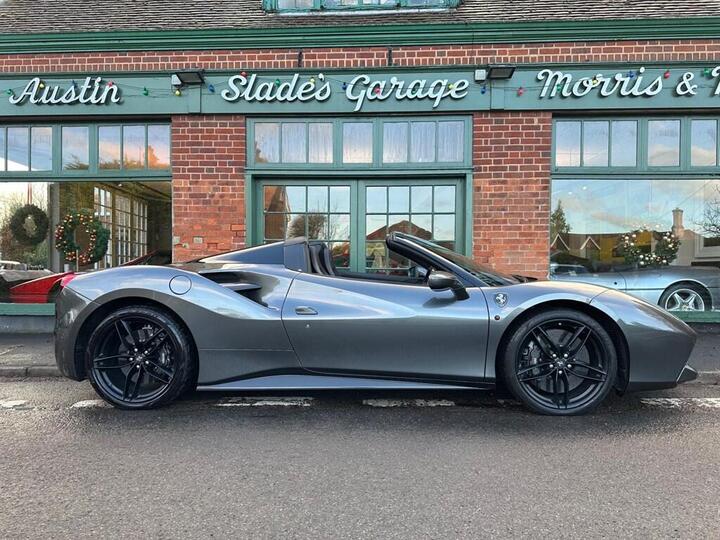 Ferrari 488 3.9T V8 Spider F1 DCT Euro 6 (s/s) 2dr