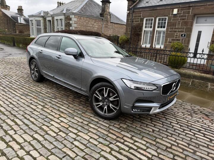 Volvo V90 Cross Country 2.0 D4 Pro Auto AWD Euro 6 (s/s) 5dr