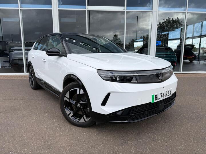 Vauxhall Grandland Electric 73kWh Ultimate Auto 5dr