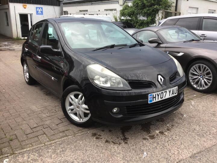 Renault Clio 1.4 16v Dynamique 5dr