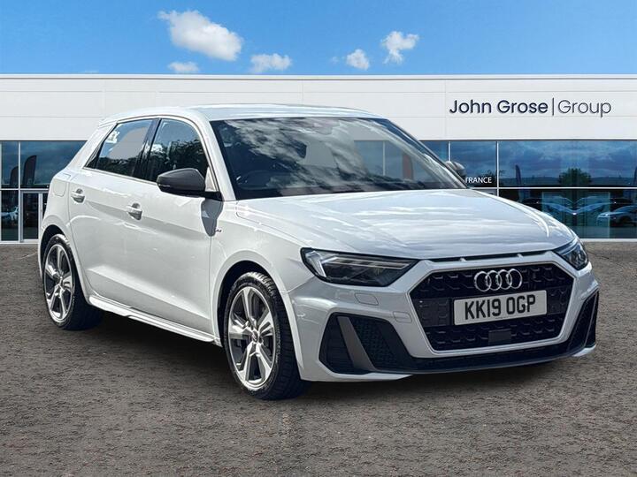 Audi A1 2.0 TFSI 40 S Line Competition Sportback S Tronic Euro 6 (s/s) 5dr