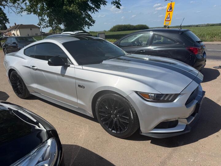 Ford Mustang 5.0 V8 GT Fastback Euro 6 2dr