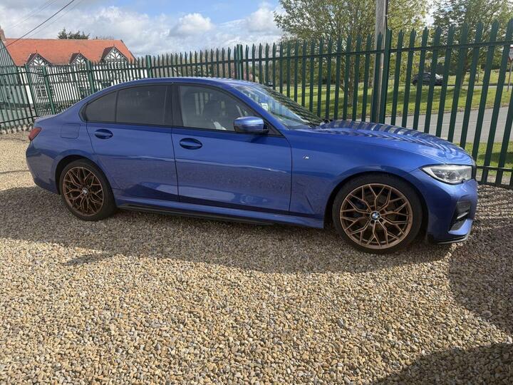 BMW 3 SERIES 2.0 320d M Sport Auto Euro 6 (s/s) 4dr