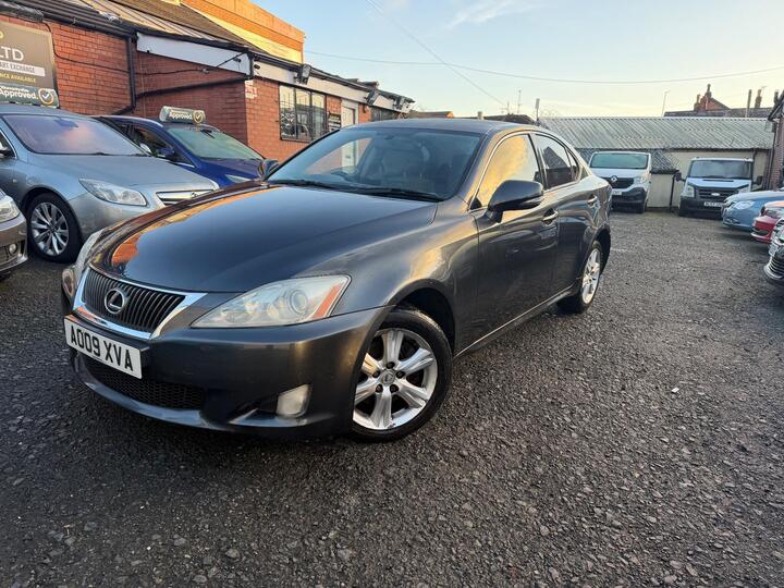 Lexus IS 2.2 220TD SE 4dr