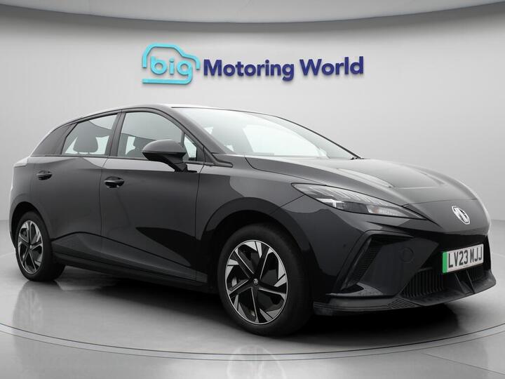 MG MG4 51kWh SE Auto 5dr