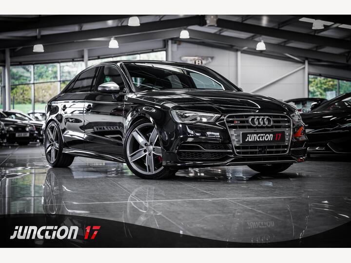 Audi S3 2.0 TFSI S Tronic Quattro Euro 6 (s/s) 4dr (Nav)