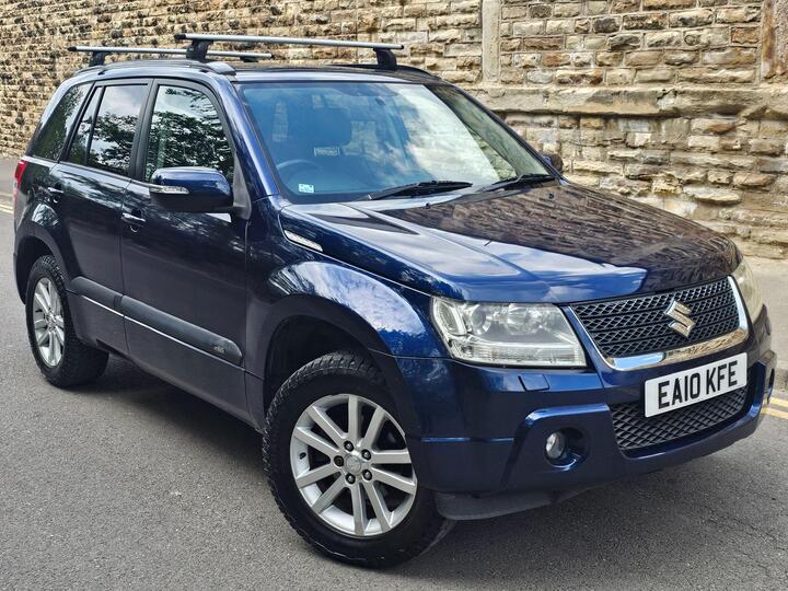 Suzuki Grand Vitara 2.4 VVT SZ5 4WD Euro 4 5dr Suzuki Grand Vitara 2.4 VVT SZ5 4WD Euro 4 5dr