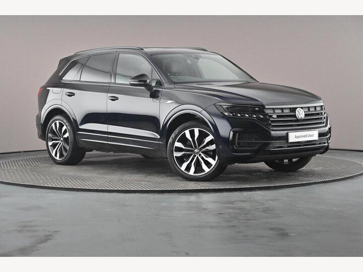 Volkswagen Touareg 3.0 TDI V6 Black Edition Tiptronic 4Motion Euro 6 (s/s) 5dr Volkswagen Touareg 3.0 TDI V6 Black Edition Tiptronic 4Motion Euro 6 (s/s) 5dr