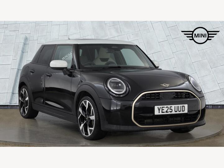 MINI Hatch 1.5C Exclusive Steptronic Euro 6 (s/s) 5dr