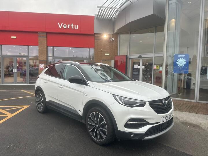 Vauxhall Grandland X 1.6 13.2kWh Ultimate Nav Auto 4WD Euro 6 (s/s) 5dr Hybrid4