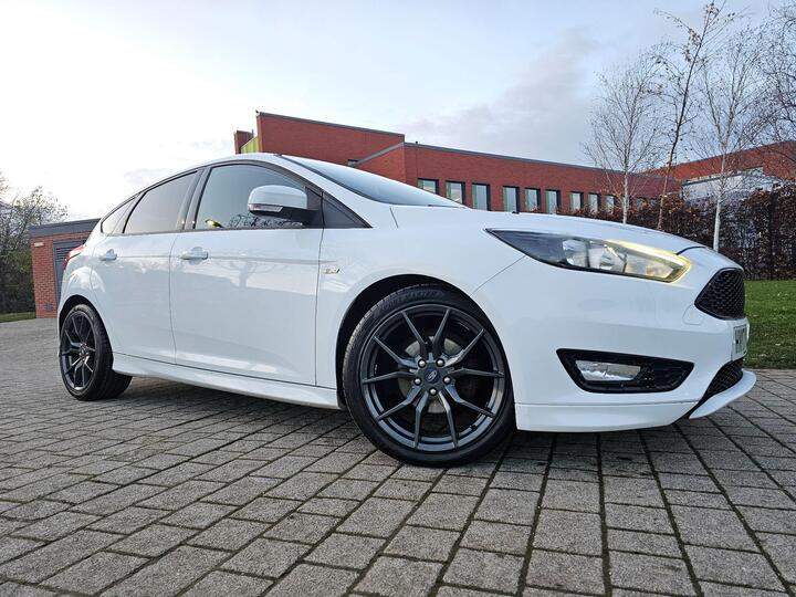 Ford Focus 1.5 TDCi ST-Line Powershift Euro 6 (s/s) 5dr