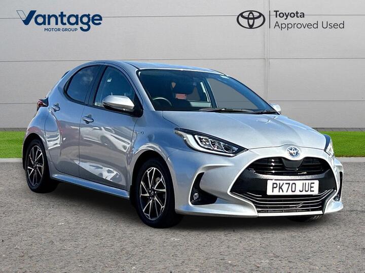 Toyota Yaris 1.5 VVT-h Design E-CVT Euro 6 (s/s) 5dr