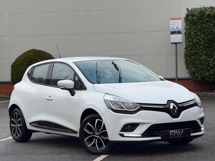 Renault Clio 0.9 TCe Play Euro 6 (s/s) 5dr