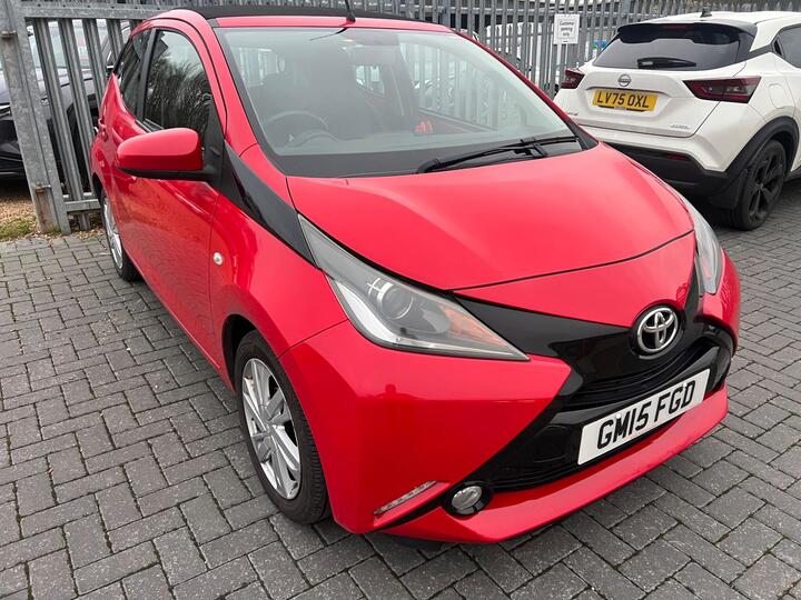 Toyota AYGO 1.0 VVT-i X-pression X-wave X-shift Euro 5 5dr Euro 5