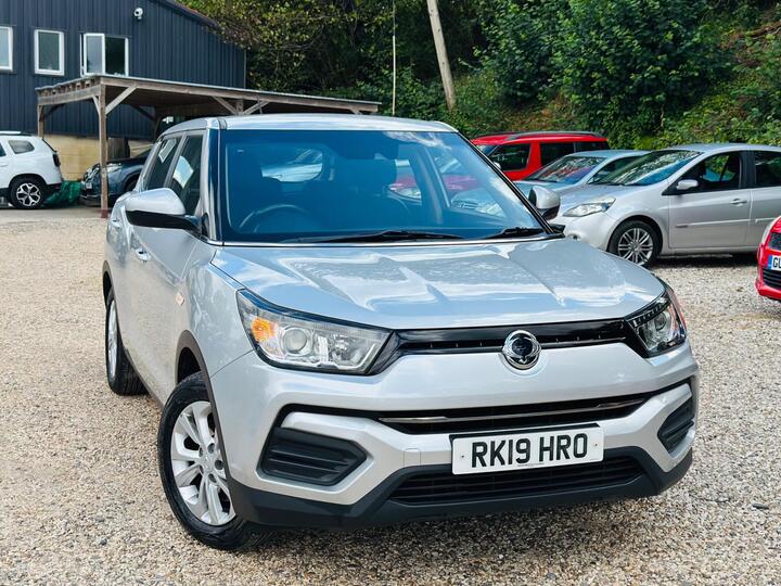 SsangYong Tivoli 1.6P EX Euro 6 (s/s) 5dr