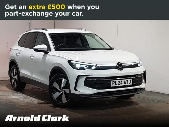 Volkswagen Tiguan 2.0 TDI Match DSG Euro 6 (s/s) 5dr Volkswagen Tiguan 2.0 TDI Match DSG Euro 6 (s/s) 5dr