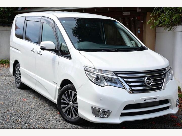 Nissan Serena 2.0 Hybrid Highway Star-Leather