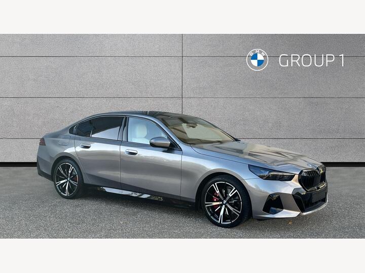 BMW 5 Series 3.0 550e 22.1kWh M Sport Pro Steptronic XDrive Euro 6 (s/s) 4dr