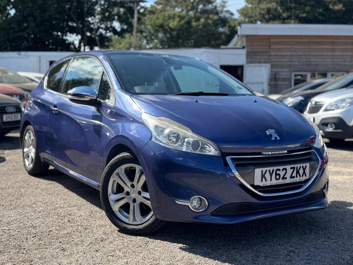 Peugeot 208 1.4 HDi Allure Euro 5 3dr