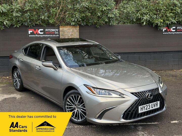 Lexus ES 2.5 300h E-CVT Euro 6 (s/s) 4dr