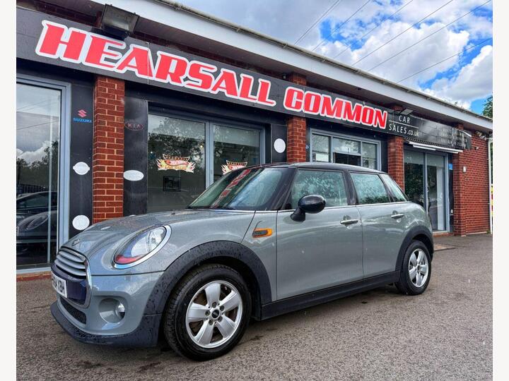 MINI HATCH 1.5 Cooper Euro 6 (s/s) 5dr