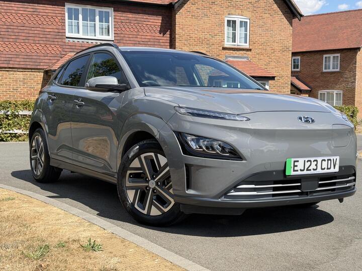 Hyundai KONA 64kWh Premium Auto 5dr (10.5kW Charger)