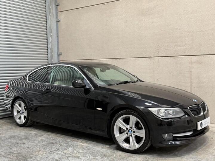 BMW 3 SERIES 3.0 330d SE Steptronic Euro 5 2dr