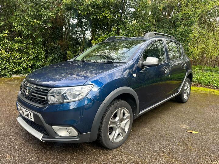 Dacia Sandero Stepway 0.9 TCe Essential Euro 6 (s/s) 5dr