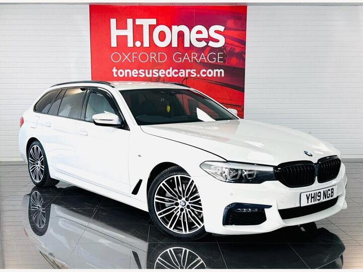 BMW 5 SERIES 2.0 520d M Sport Touring Auto Euro 6 (s/s) 5dr BMW 5 SERIES 2.0 520d M Sport Touring Auto Euro 6 (s/s) 5dr