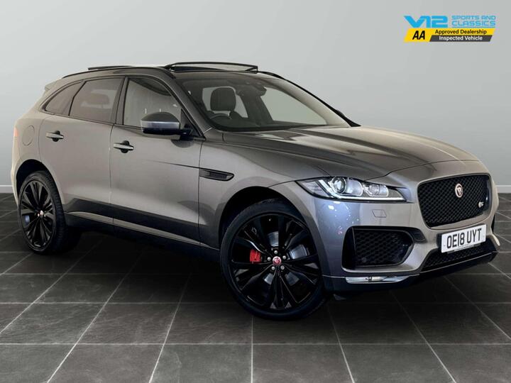 Jaguar F-PACE 3.0 D300 V6 S Auto AWD Euro 6 (s/s) 5dr Jaguar F-PACE 3.0 D300 V6 S Auto AWD Euro 6 (s/s) 5dr