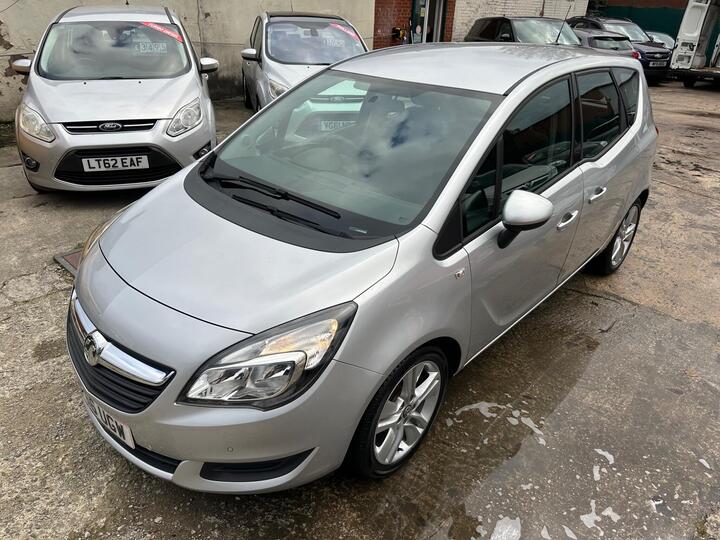 Vauxhall Meriva 1.4i Club Euro 6 5dr Vauxhall Meriva 1.4i Club Euro 6 5dr
