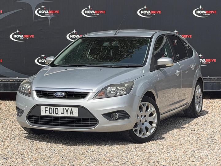 Ford Focus 1.6 Zetec 5dr