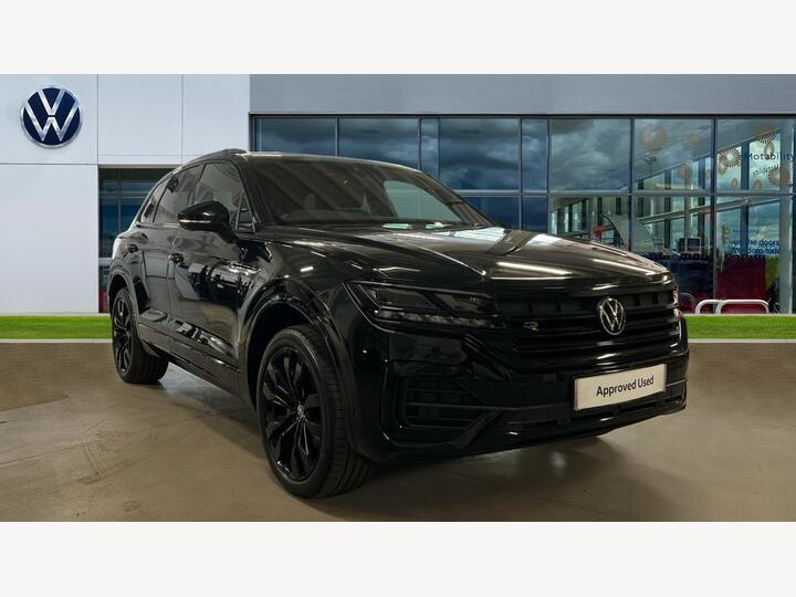 Volkswagen Touareg 3.0 TDI V6 Black Edition Tiptronic 4Motion Euro 6 (s/s) 5dr